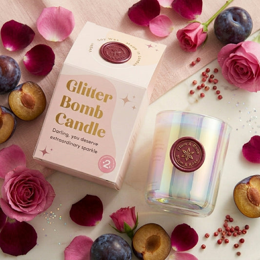 Plumphoria | Vela de Luxo Glitter Bomb™ com Aroma de Ameixa e Rosa 230g